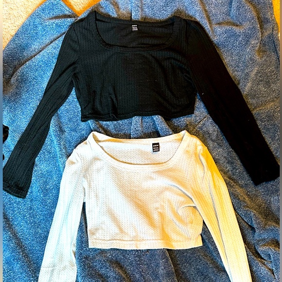 Black and White Long Sleeve Crop Tops - Picture 1 of 5